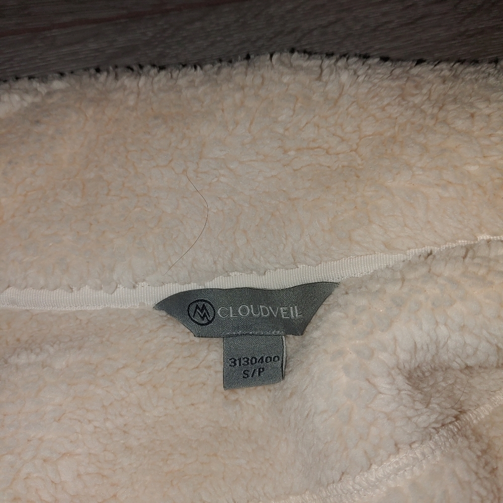 Cloudveil Teddy Jacket Small - image 7